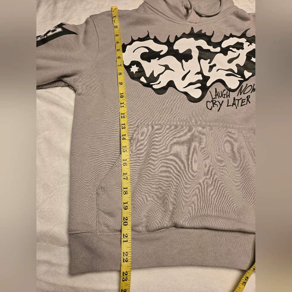 Asaali "Laugh Now Cry Later" Hoodi Sweater Color Grey Size XS - Picture 3 of 12